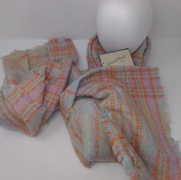 Universal threads quilted scarf - Picture 1 of 3
